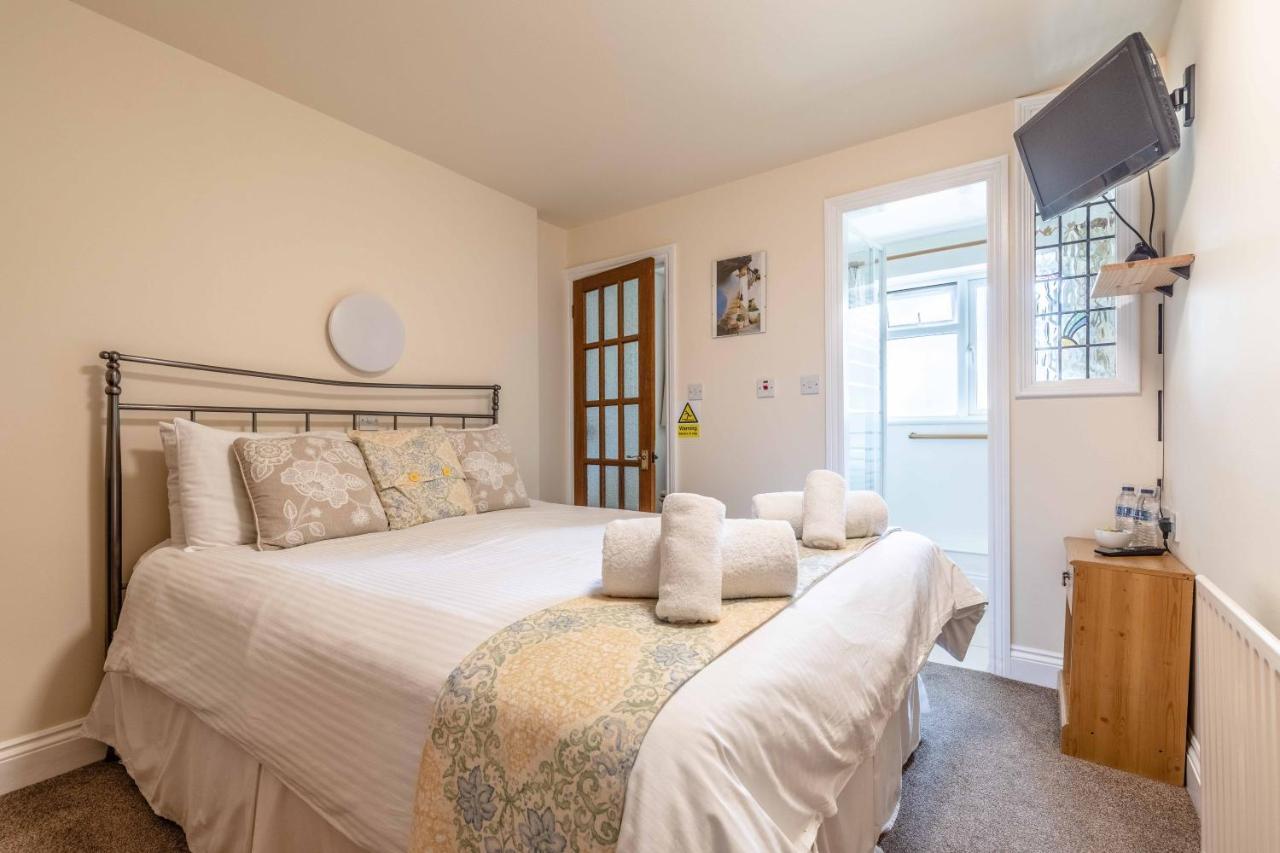 Central Windsor, 2 Bedroom 2 Bathroom, 5 Minutes To Castle ภายนอก รูปภาพ